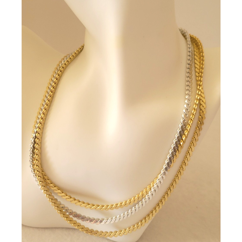 Vintage Curb Link‎ Necklace Gold and Silver Tone Metal 3-Strands Fashion Jewelry